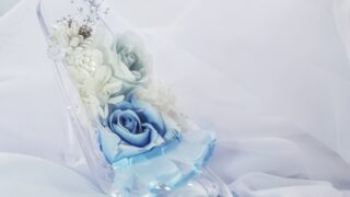 既婚女性と独身男性が職場で体の関係を築く